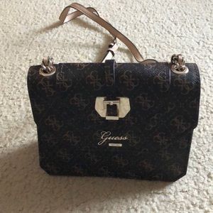 Cross body purse
